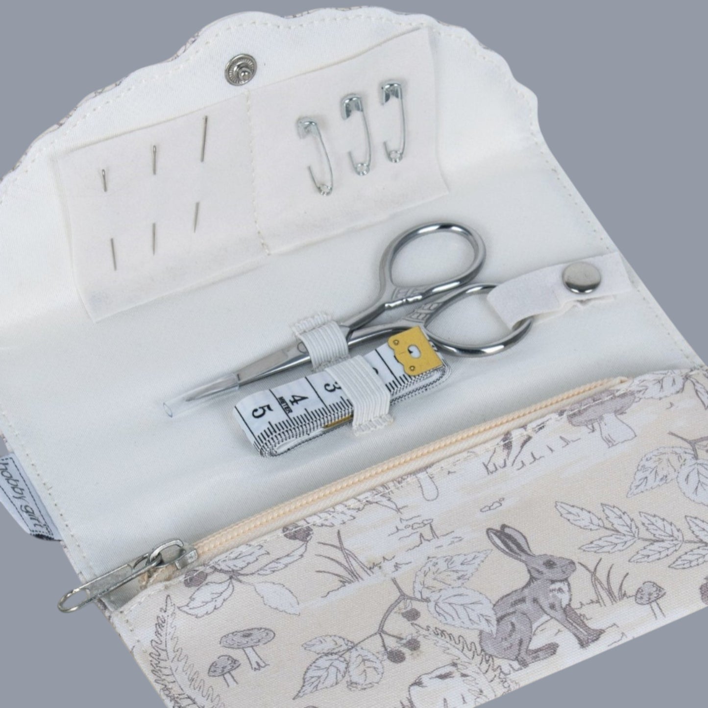 Woodland Toile Sewing Kit: Scalloped Edge, Foldover Case