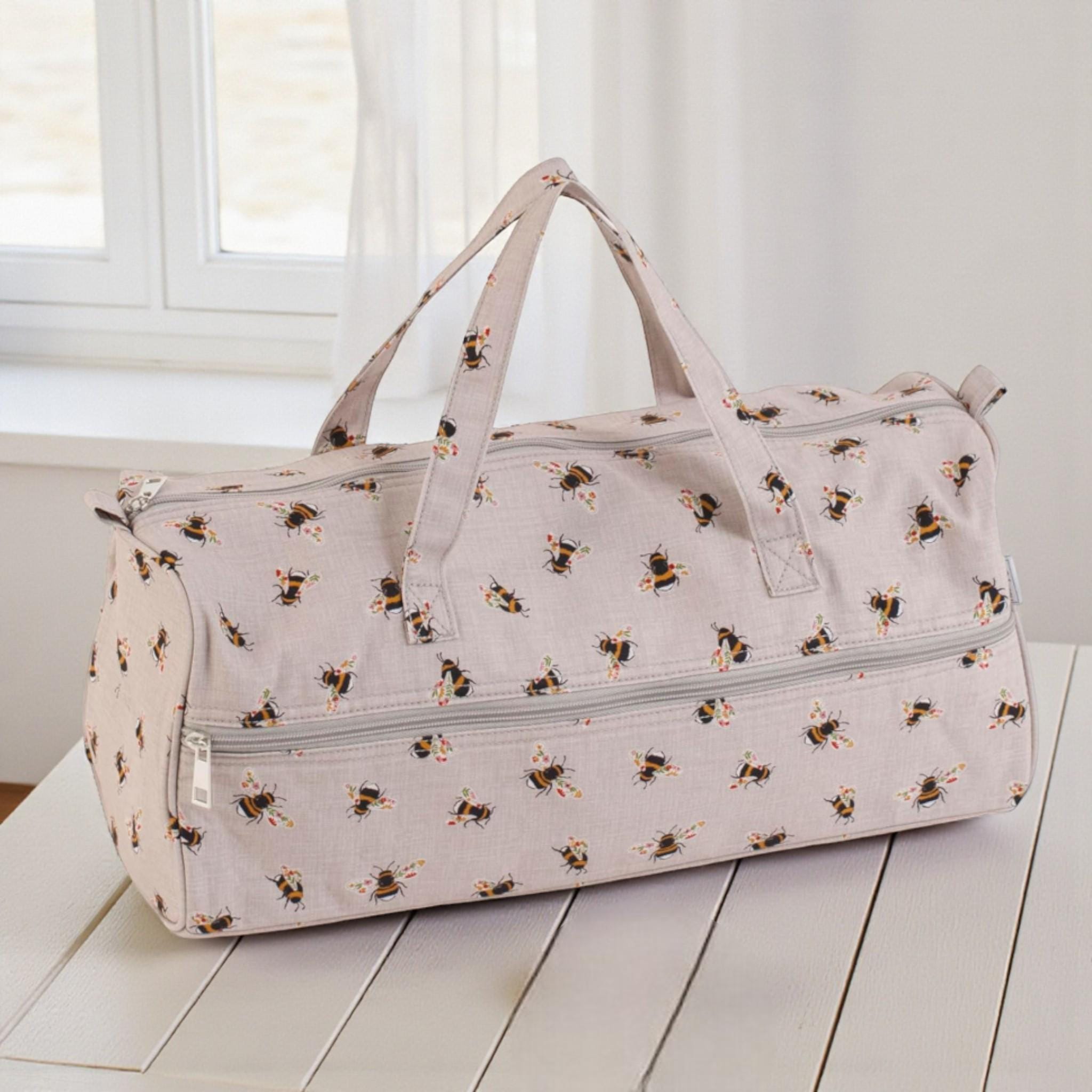 Long Knitting Bag Bee Design. Cotton Yarn Storage Tote with Zip. Knitting & Crochet Organizer