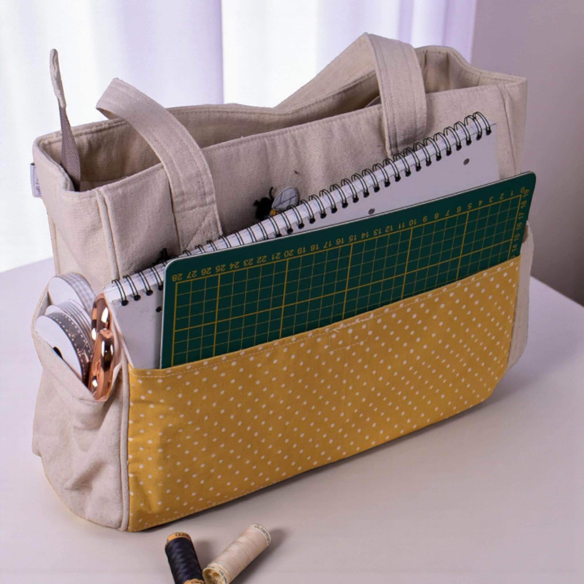 Bee Craft Storage Bag. Project Tote with Pockets and Zip Top. Applique Bee Design