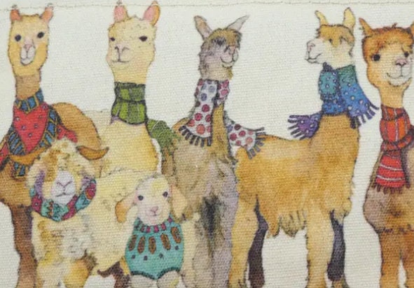 ZIPPED PURSE Alpaca & Friends Design by Emma Ball