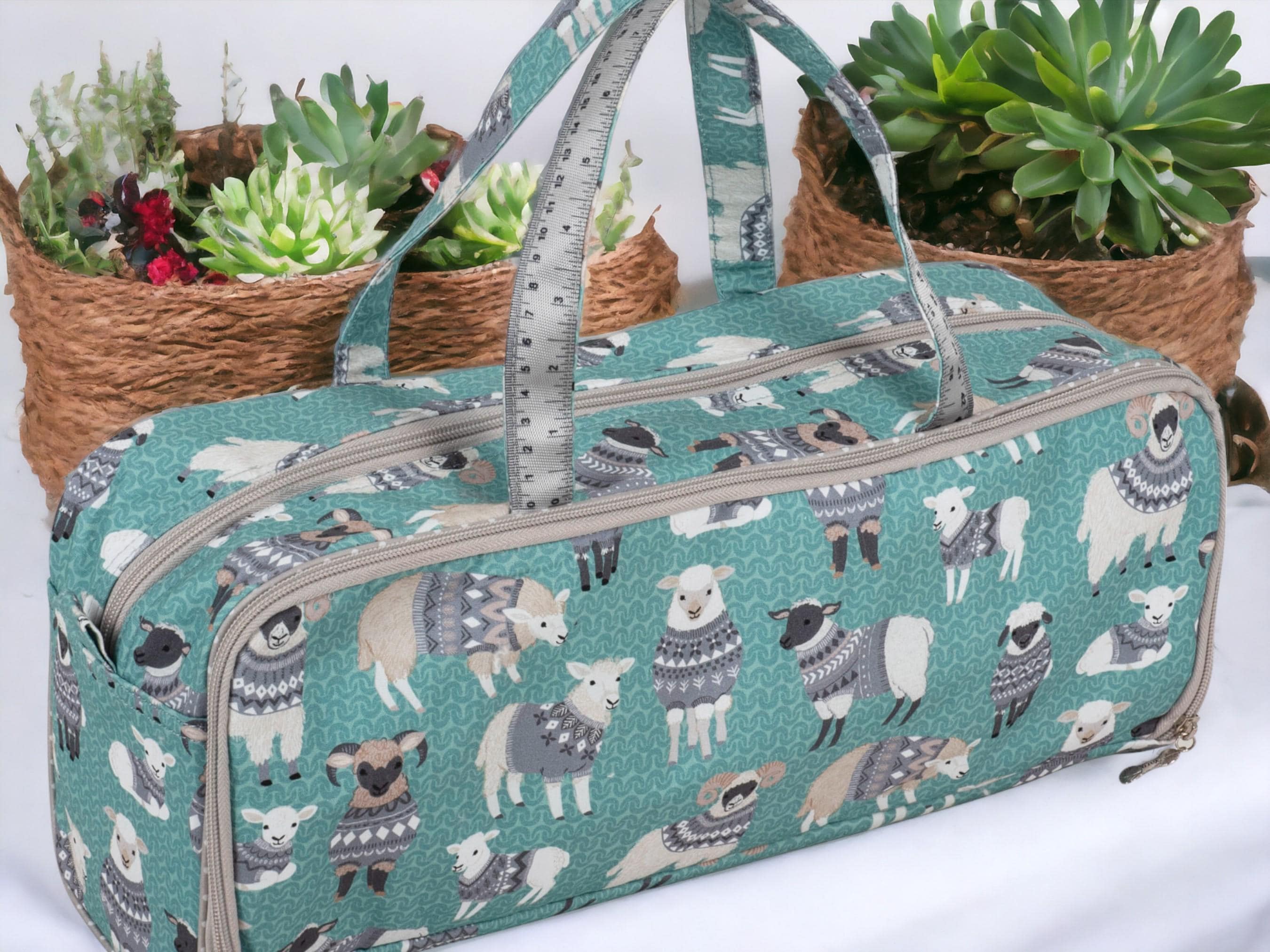 KNITTING STORAGE SET: Knitting Bag & Interchangeable Needle Case. Woolly Pully Design
