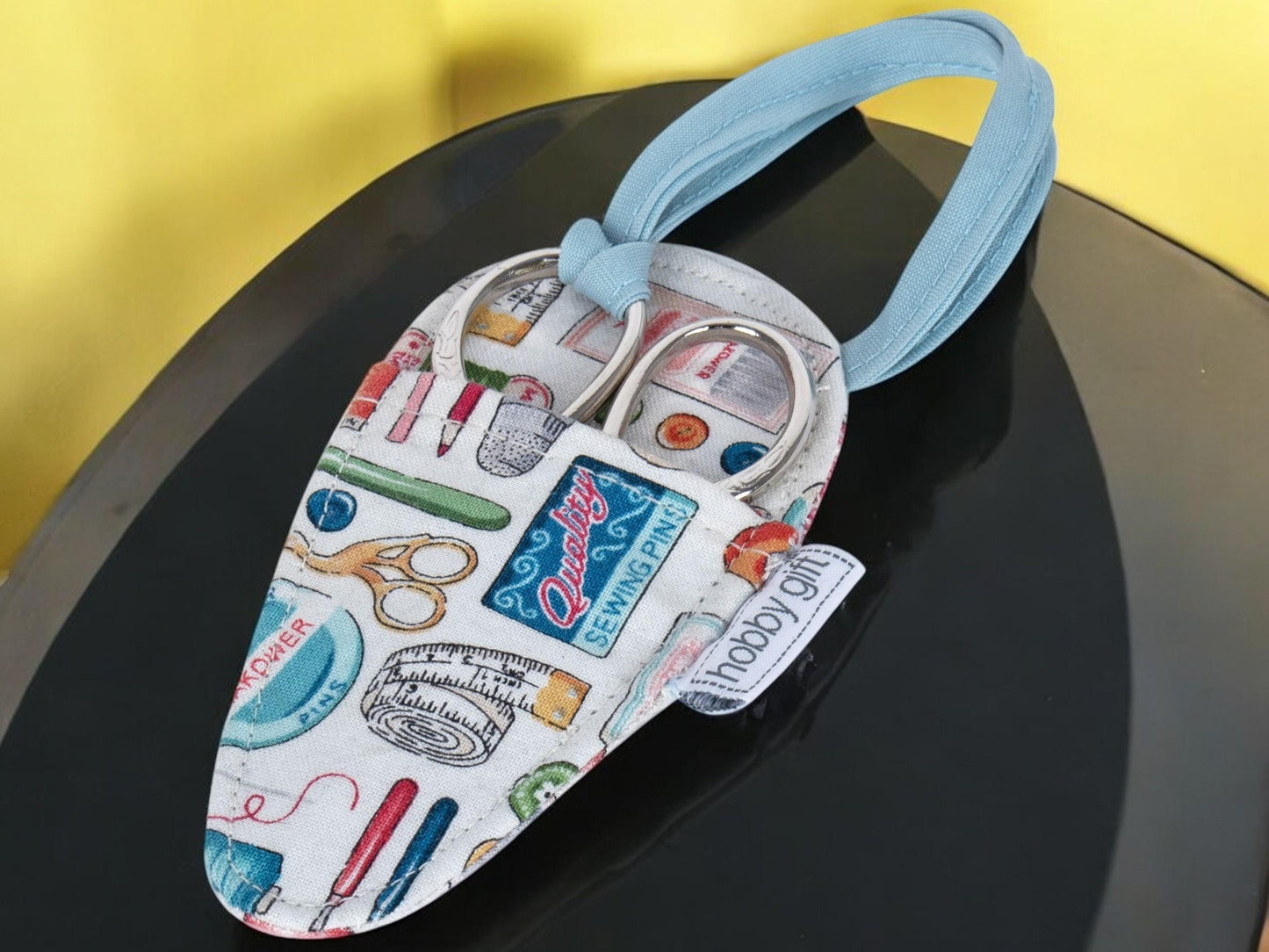 EMBROIDERY SCISSORS in a CASE 'Notions' Design Fabric Case