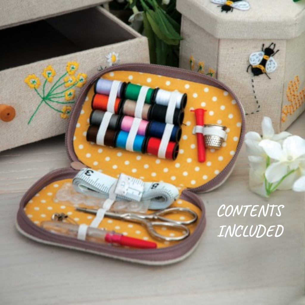 BEE SEWING KIT Bee Applique Design with contents Zip Case Super Quality