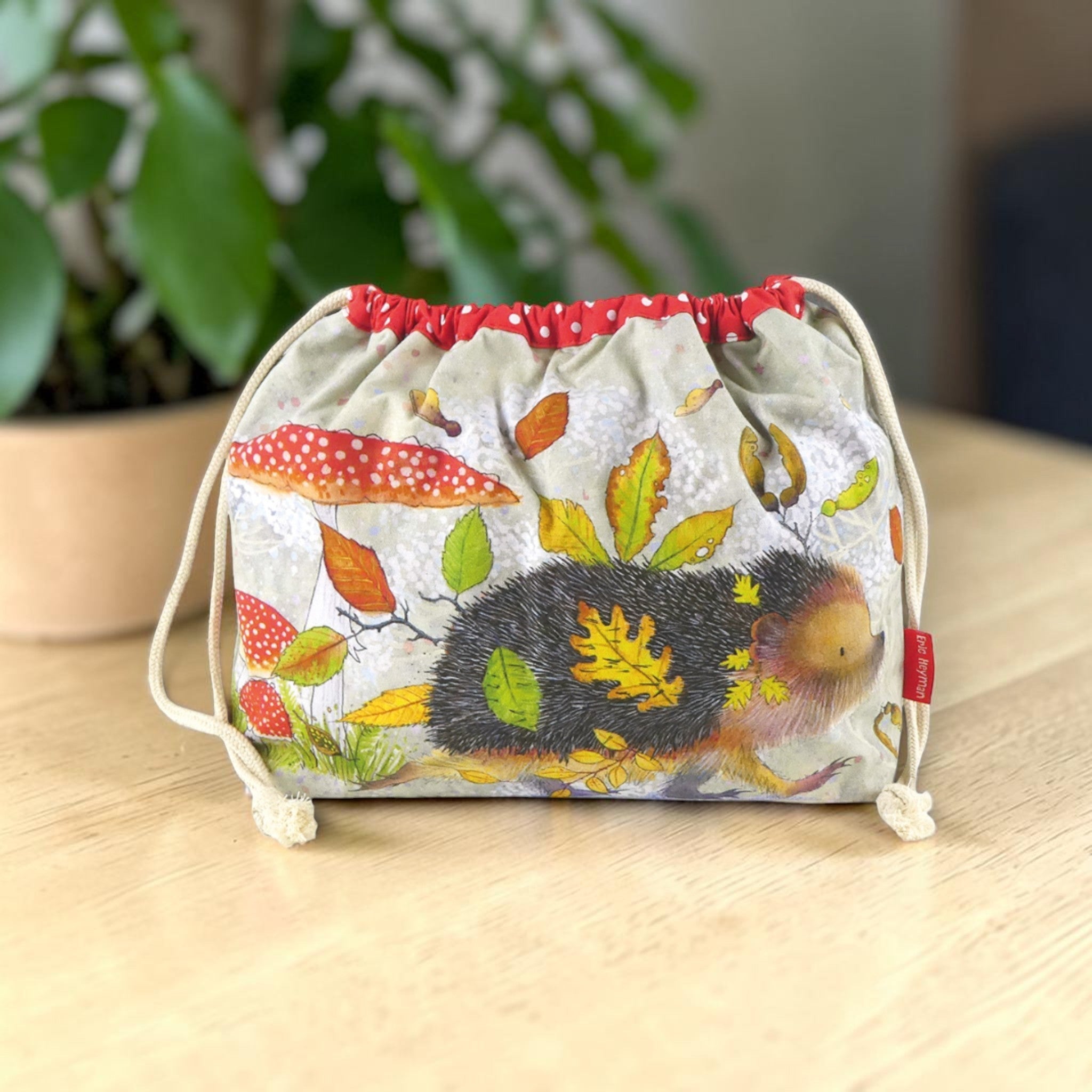 Emma Ball Hedgehog Drawstring Bag. Knitting & Crochet Project Storage