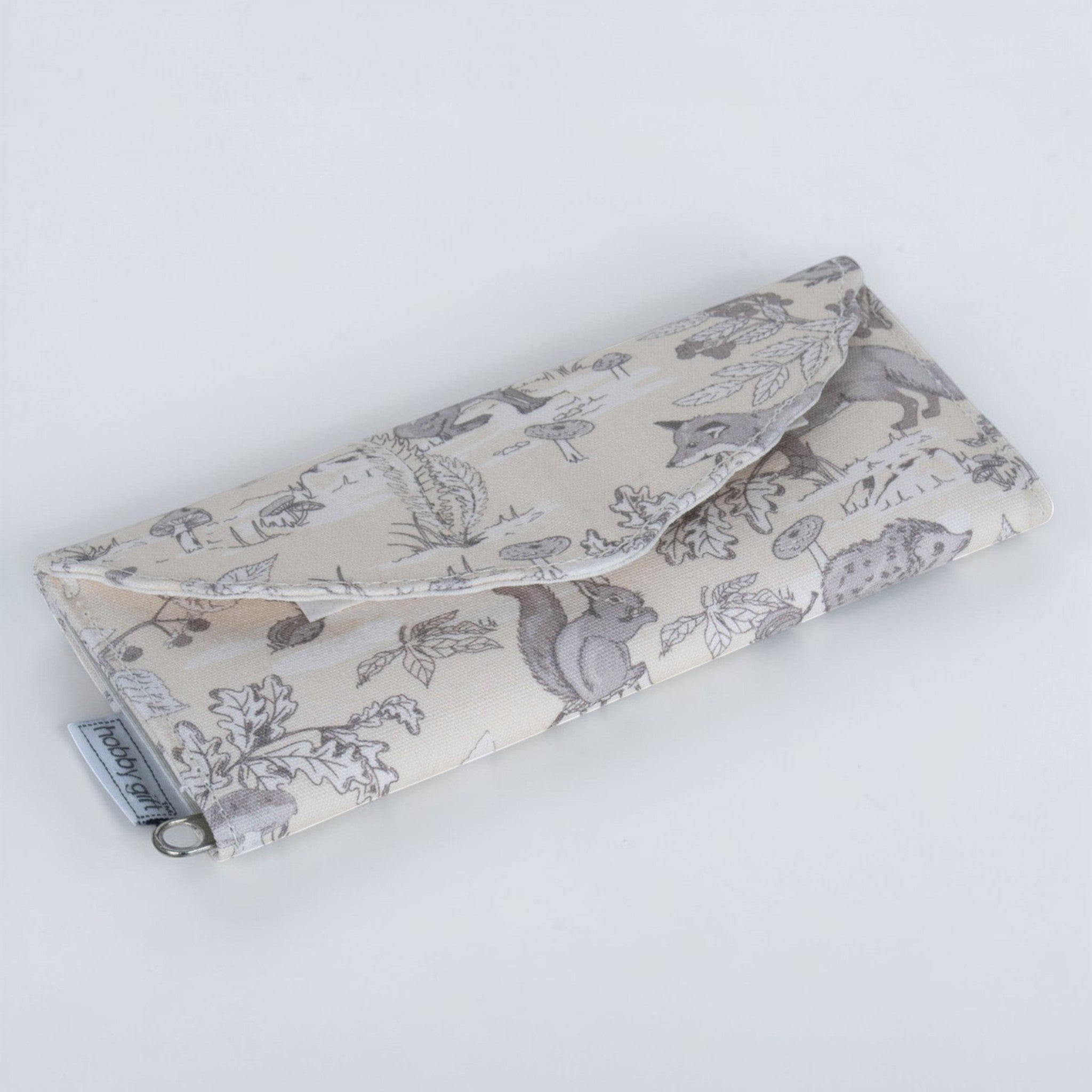 Woodland Toile Sewing Kit: Scalloped Edge, Foldover Case