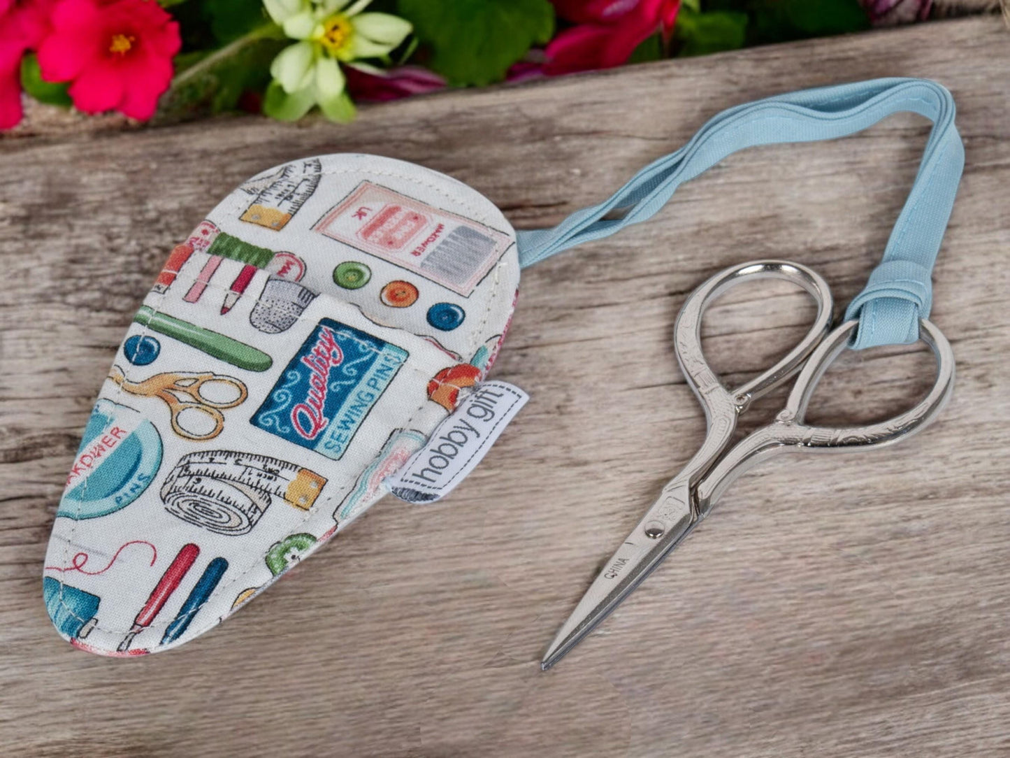 EMBROIDERY SCISSORS in a CASE 'Notions' Design Fabric Case