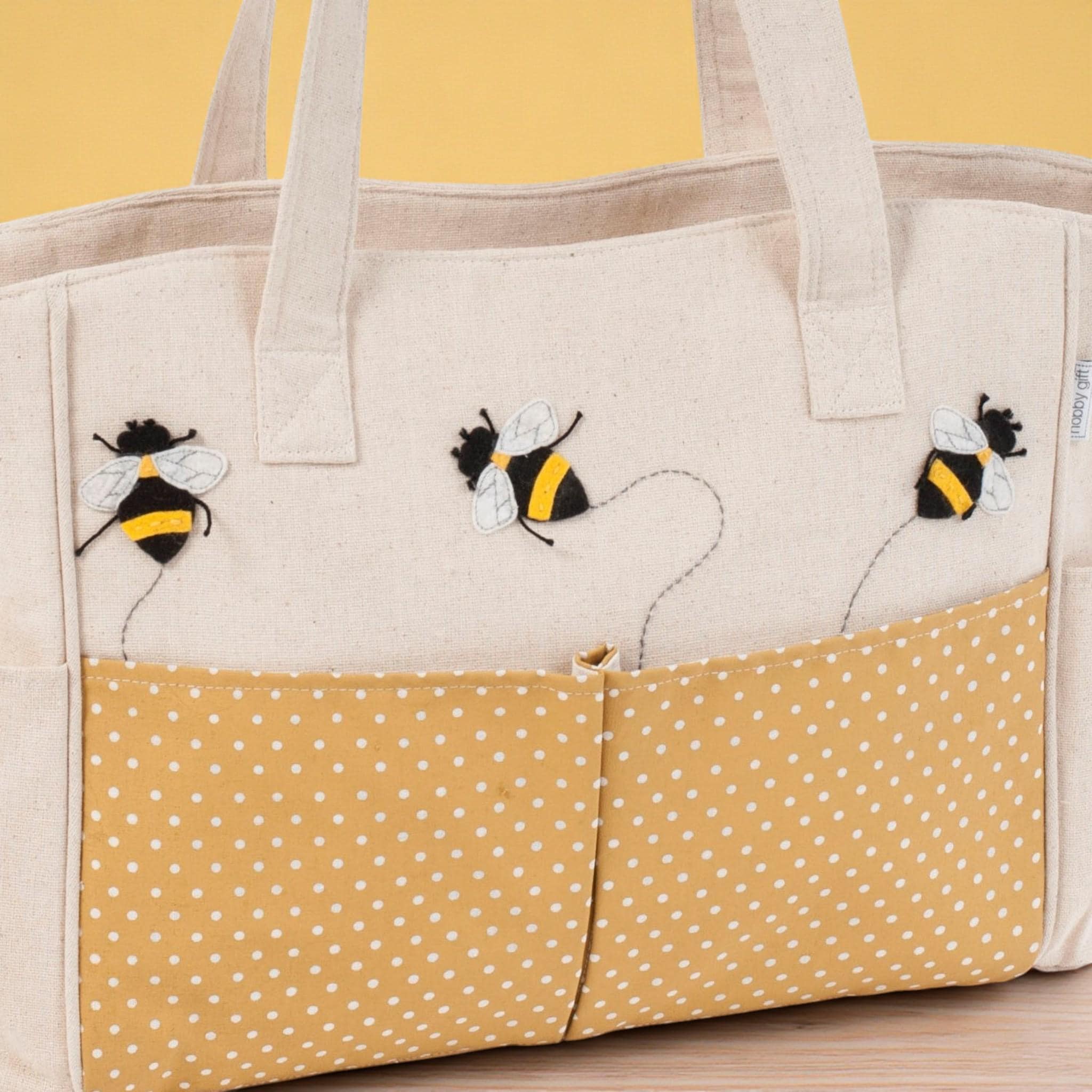 Bee Craft Storage Bag. Project Tote with Pockets and Zip Top. Applique Bee Design